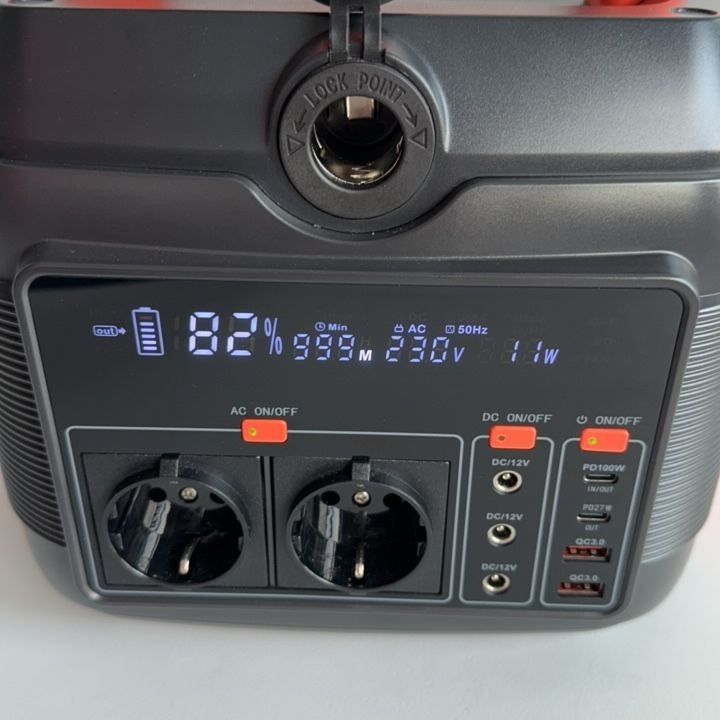 การออก AC 220V 50Hz/110V 60Hz สถานที่พลังงานพกพา 600W สําหรับสถานการณ์ฉุกเฉินของพลังงานเคลื่อนที่