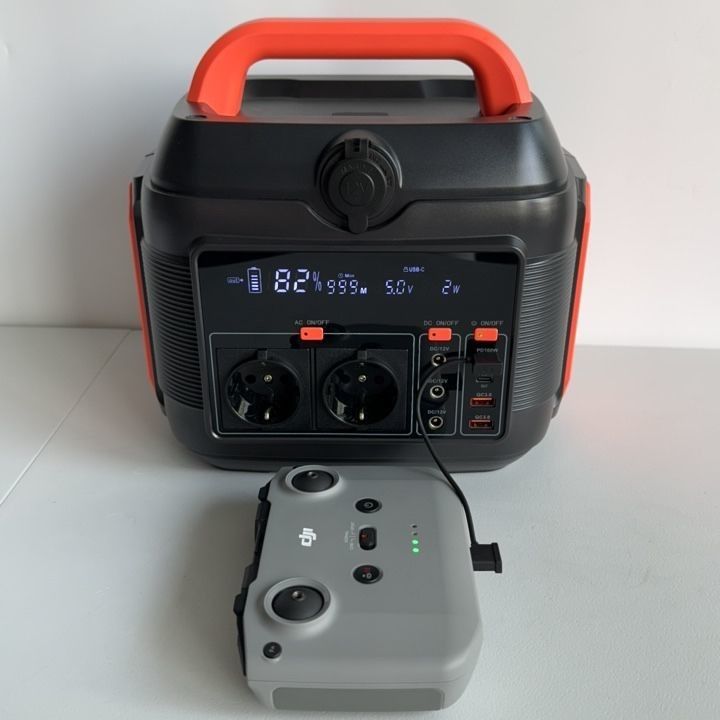 576wh/600W LiFePO4 แบตเตอรี่ชาร์จได้ สถานไฟฟ้าพกพา เหมาะสําหรับบ้านกลางแจ้ง