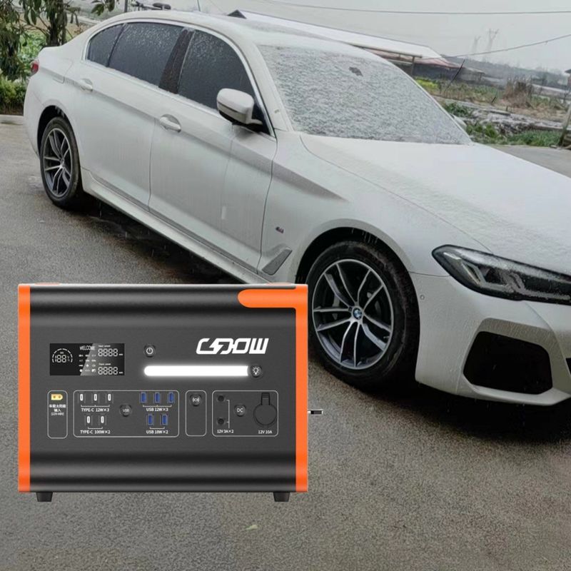 การชาร์จแบบไร้สาย 15W CE Un38.3 MSDS รับรอง 2200W สถานที่พลังงานพกพาสําหรับฉุกเฉิน