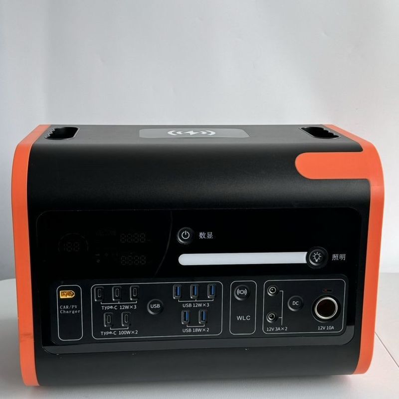 สถานที่พลังงานเคลื่อนที่ชาร์จเร็ว 1500W สําหรับการเก็บพลังงานแสงอาทิตย์และการชาร์จไร้สาย