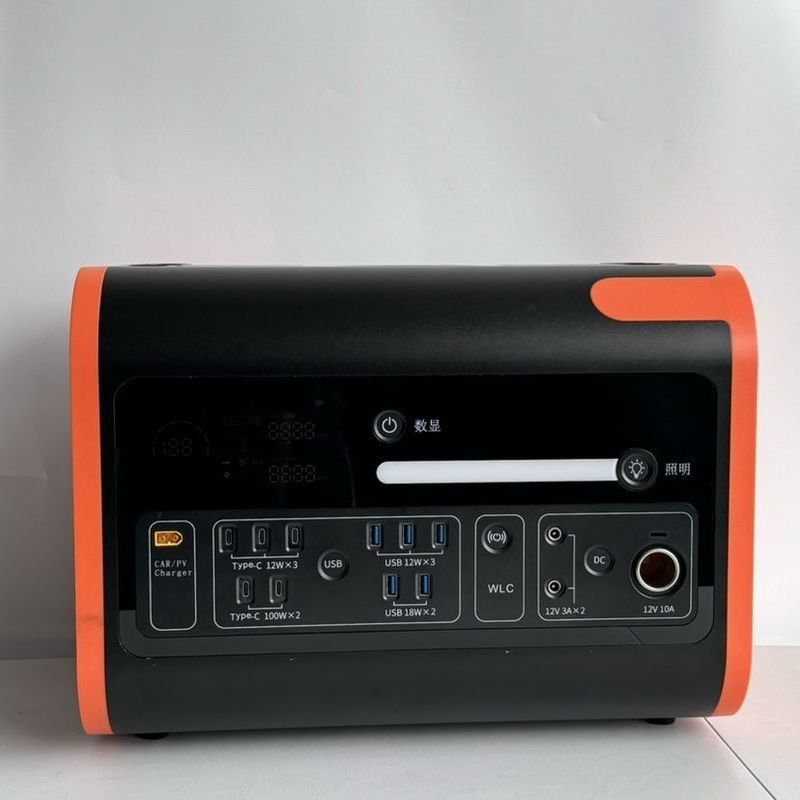 51.52V/40ah ความจุแบตเตอรี่ 3500W การออกพลังงานคงที่ โรงไฟฟ้าแสงอาทิตย์สําหรับกลางแจ้ง