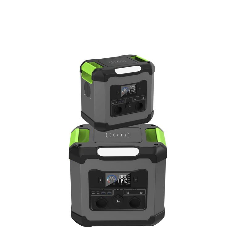 โวลเตจออกแบบ AC 110/230V-50Hz/60Hz เครื่องผลิตพลังงานแสงอาทิตย์แรงสูง 1500W สําหรับแคมป์กลางแจ้ง
