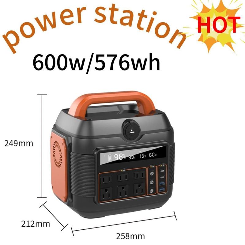 แคมป์กลางแจ้งสําหรับครอบครัว โรงไฟฟ้าพลังแสงอาทิตย์ 600W พร้อมแบตเตอรี่และการชาร์จแผ่นแสงอาทิตย์