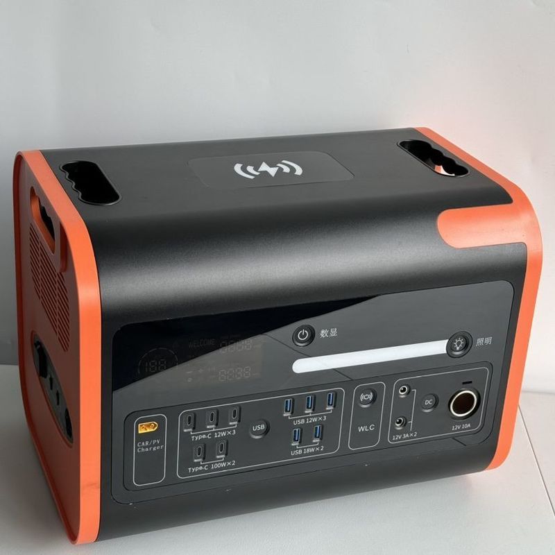 พลังงานคงที่ 2200W สามารถขับเคลื่อน 4000W พลังงานรถกลางแจ้งขนาดสูง ส้ม
